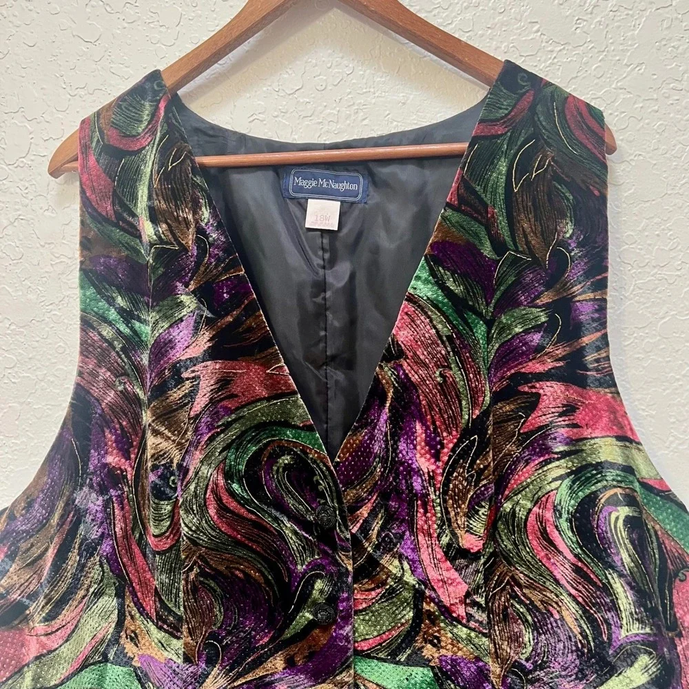 Maggie McNaughton Vintage Velvet Swirl Vest Jewel Tone Metallic Gold Plus 18W‎